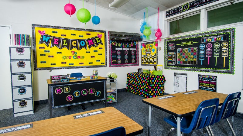 Teacher Created Resources Chalkboard Brights Name Plates (5624) - Image 2